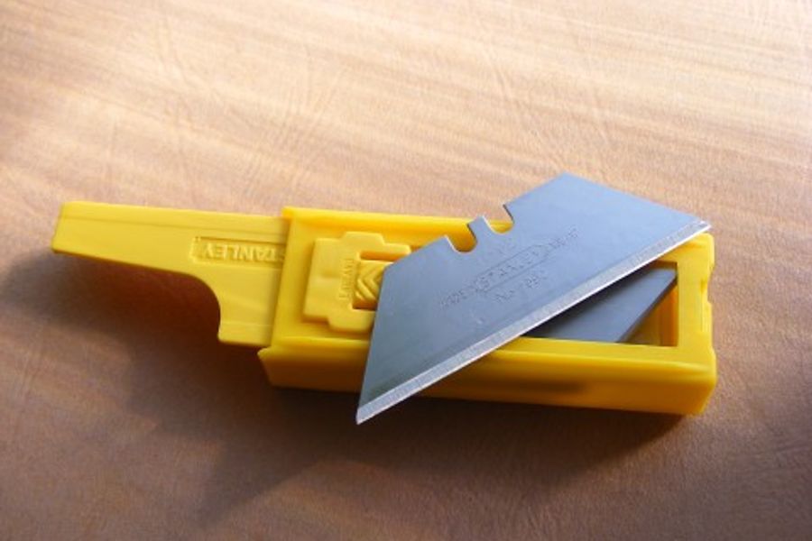 Lames de rechange trapeze dans distributeur